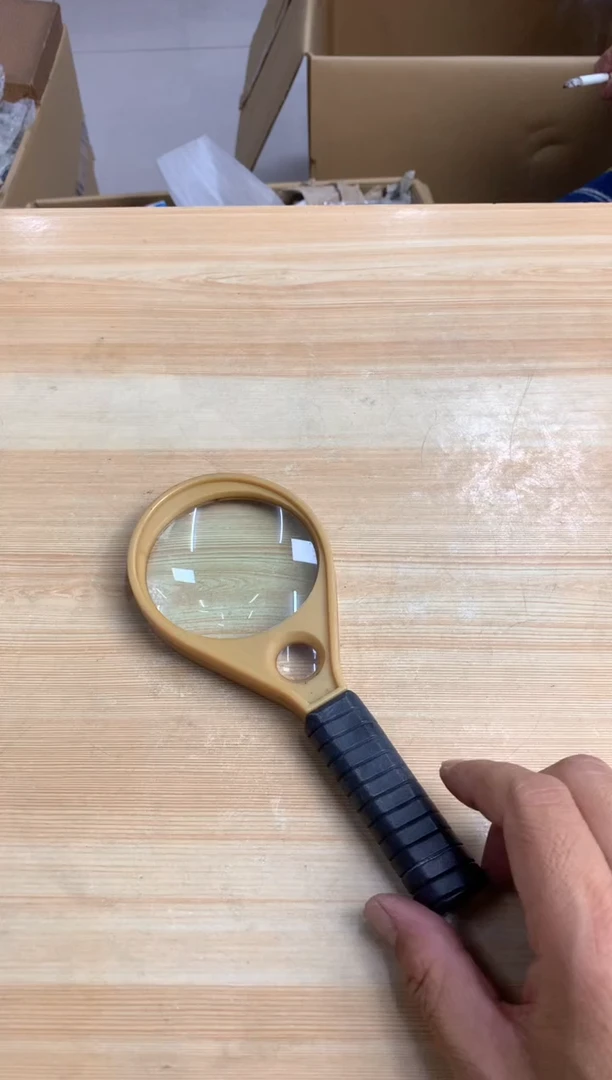 默认微瑕，no退no换，介意勿拍