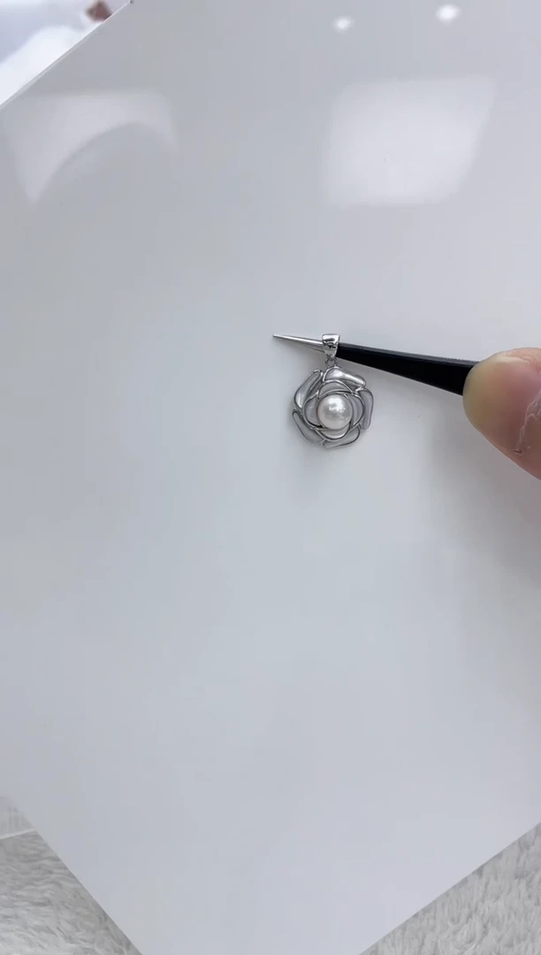 【闪购商品】海水珍珠吊坠(不含链)银S925镶嵌海水珍珠吊坠