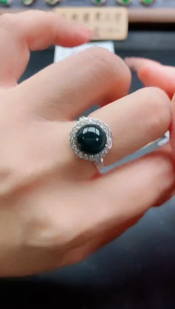 银S925镶嵌戒指翡翠1