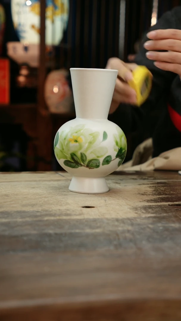 【闪购商品】瓷片景德镇纯手工釉下彩精品花瓶