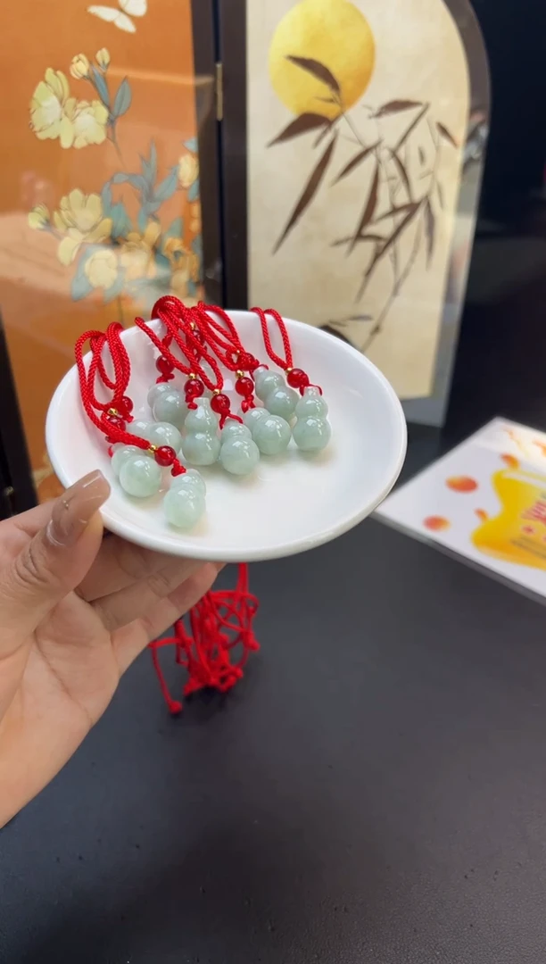 颈饰未镶嵌翡翠葫芦W356-25112702A多样性发一