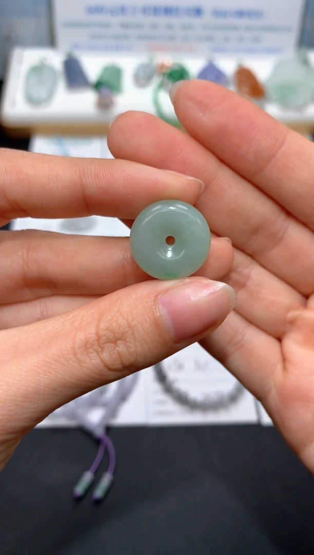 定制翡翠未镶嵌模式推广期48小时鉴赏期