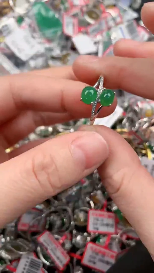 银S925镶嵌戒指翡翠333             2