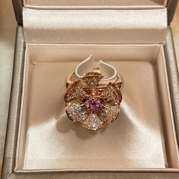 99新 BVLGARI/宝格丽 【小花念念】玫瑰金 钻石 扇子满钻戒指