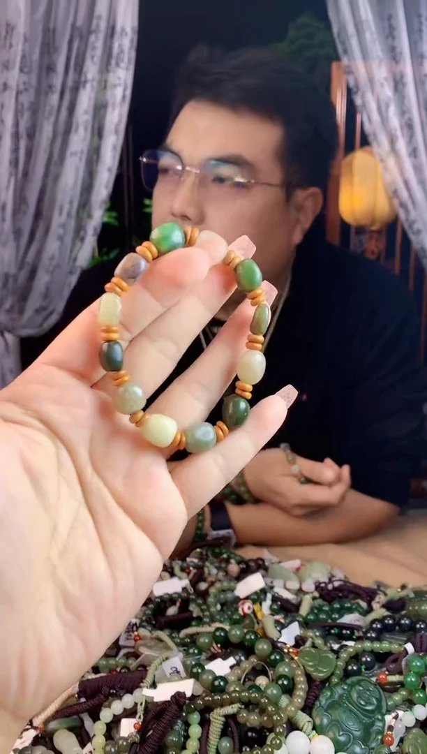 【闪购商品】和田玉挂件未镶嵌多样性发货拍一发一