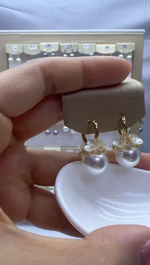 【闪购商品】淡水珍珠耳饰未镶嵌花篮