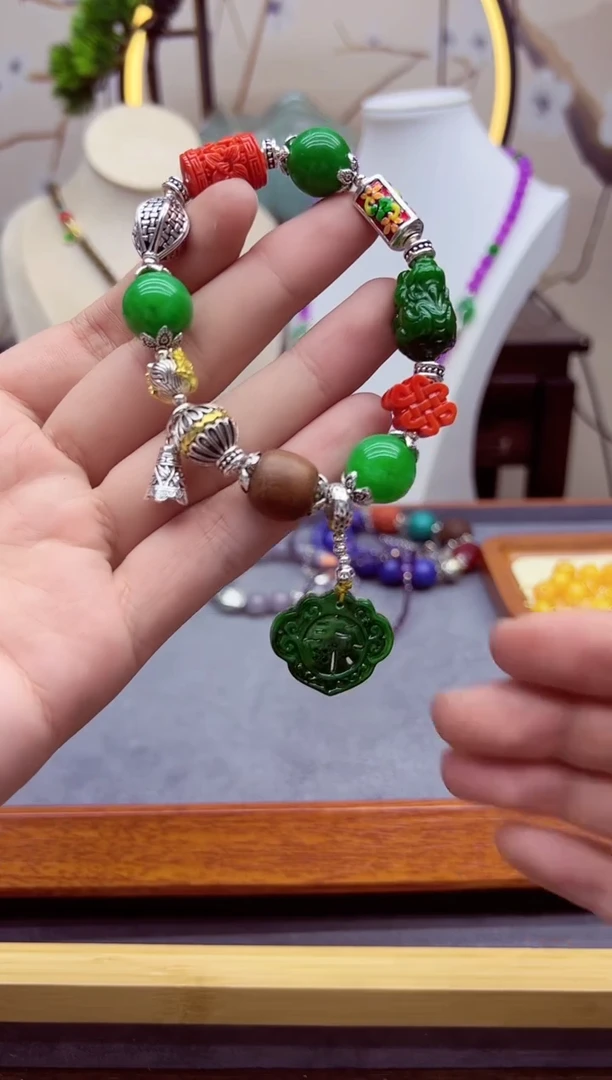 【闪购商品】翡翠手链银S925镶嵌s248``````