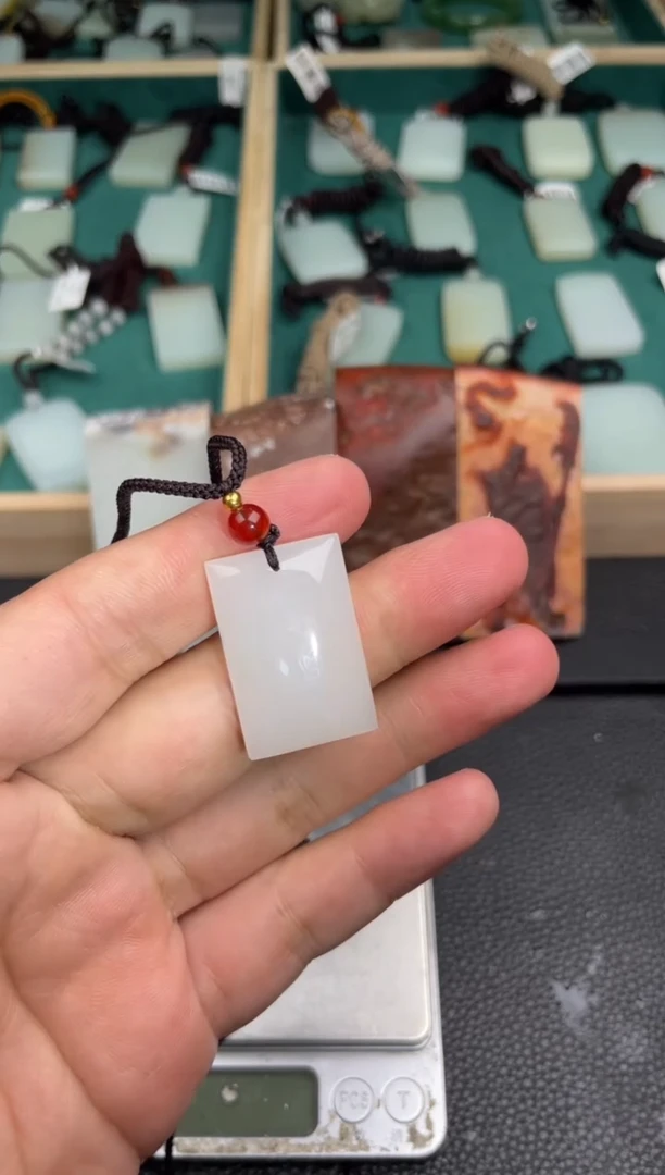 吊坠(不含链)未镶嵌和田玉挂件