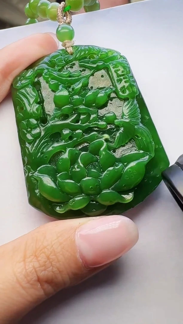 定制和田玉玉届匠心天然和田玉（拍一发一）