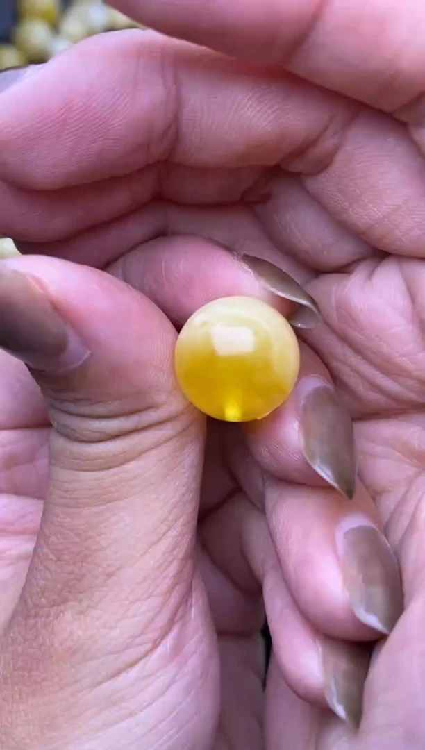 裸石琥珀未镶嵌大小姐珠宝2