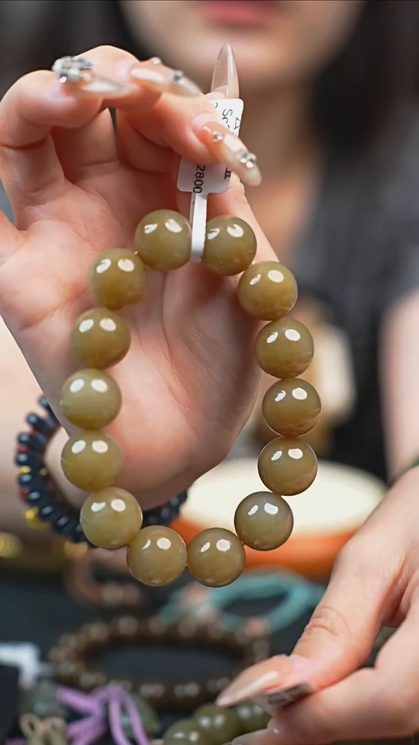 颈饰未镶嵌和田玉拍一发一