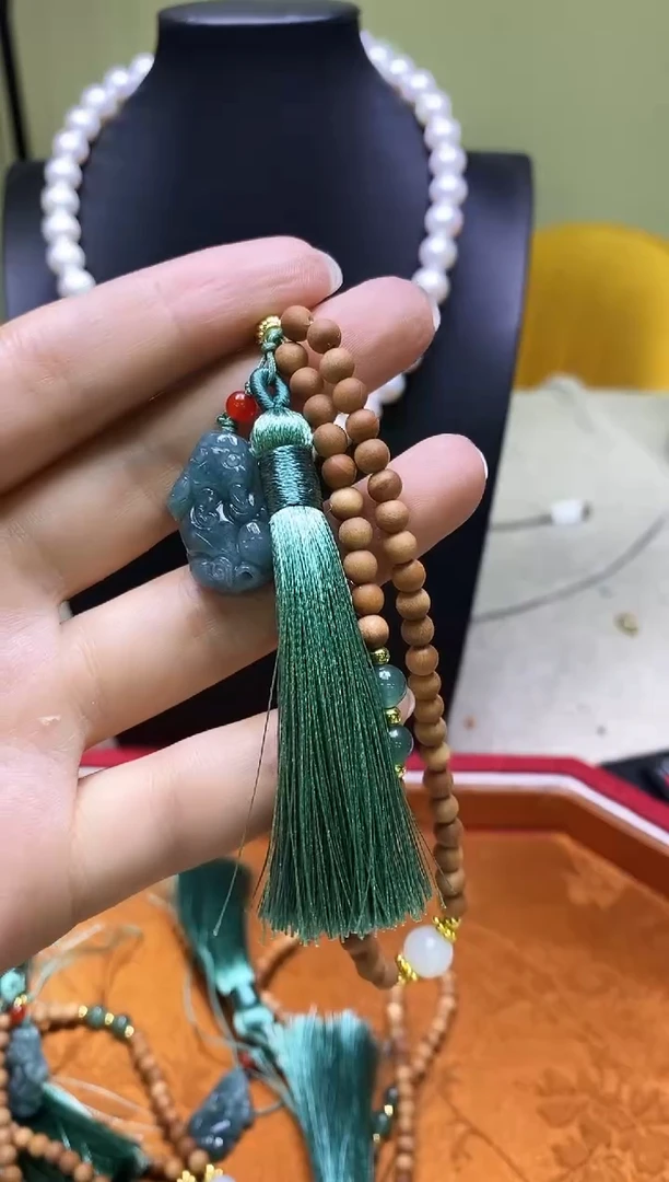 吊坠多样性发一件127