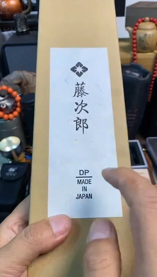 瓷片闪购商品，如图所示
