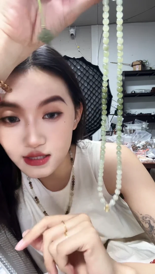 和田玉未镶嵌颈饰渐变和田百搭链