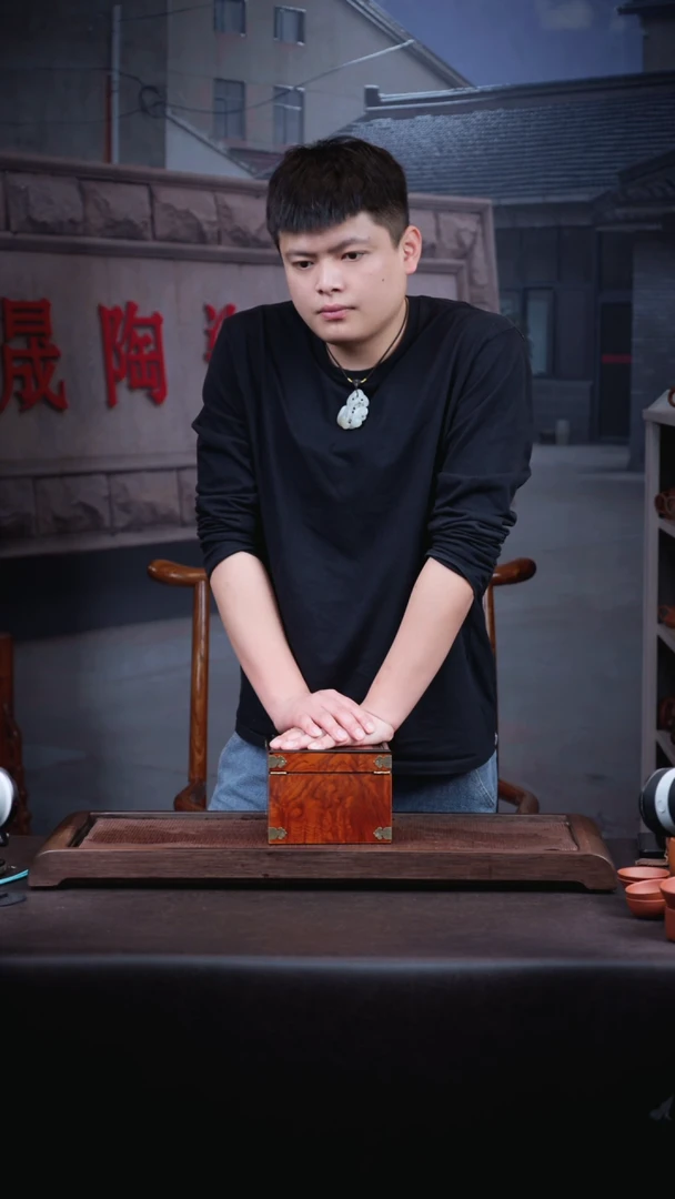 【闪购商品】紫砂茶壶      唐门 399