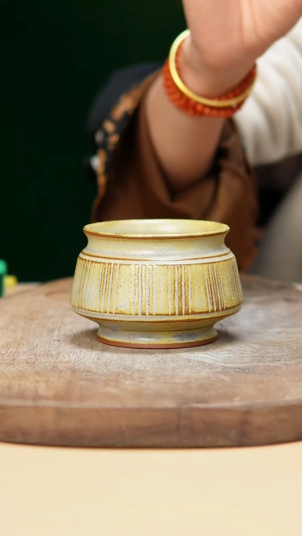 钧瓷作品—郑郑—刘钏博杯—593