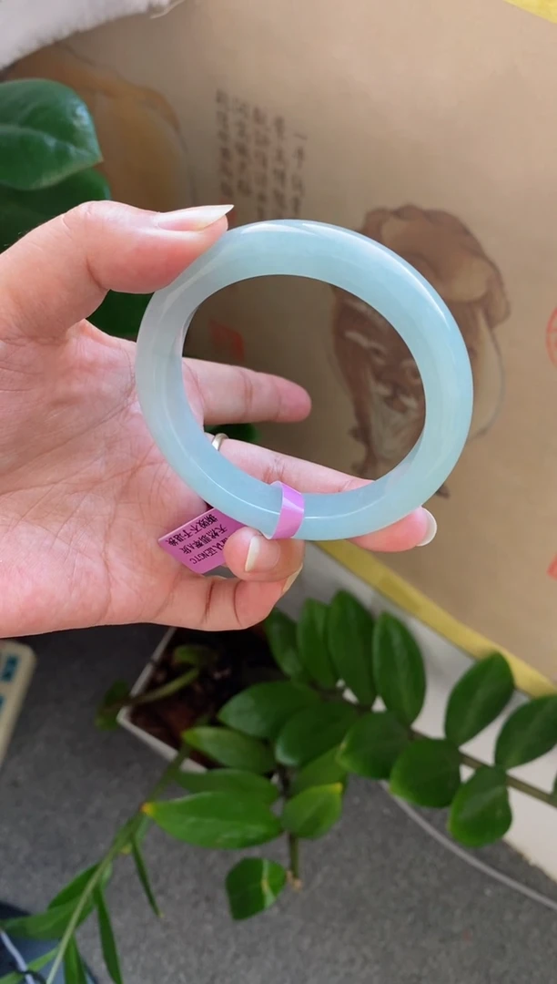 【闪购商品】翡翠手镯未镶嵌（十星强推）天空蓝16号