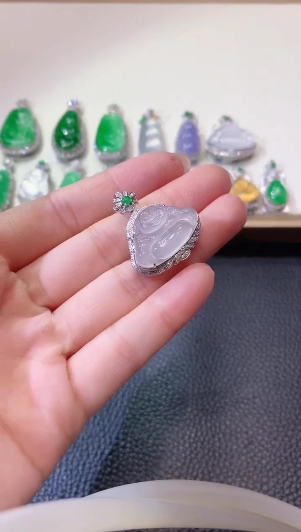 翡翠18K金镶嵌吊坠(不含链)A21翡翠