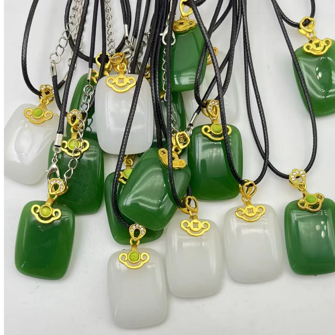 非金属皮质项链 精品项链平安无事牌 随机发