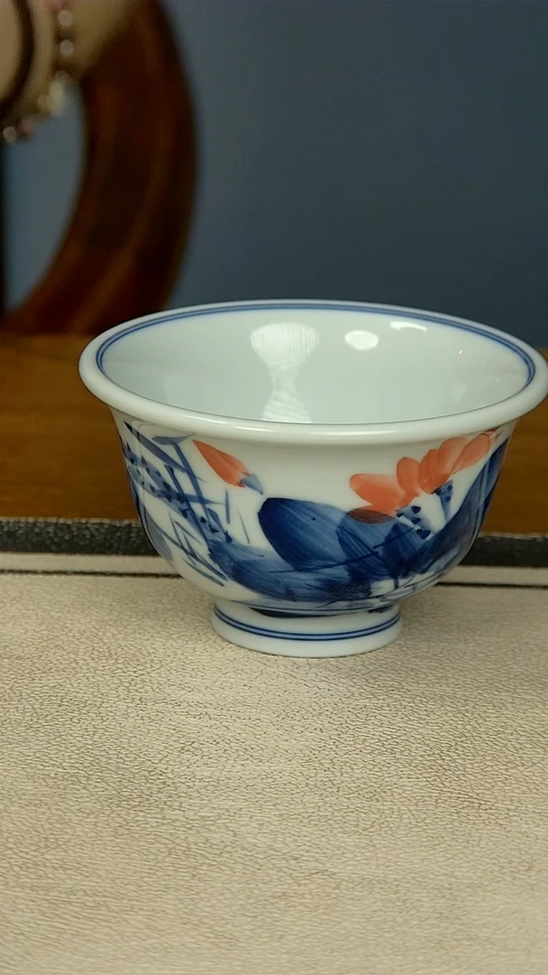 写意荷花压手杯