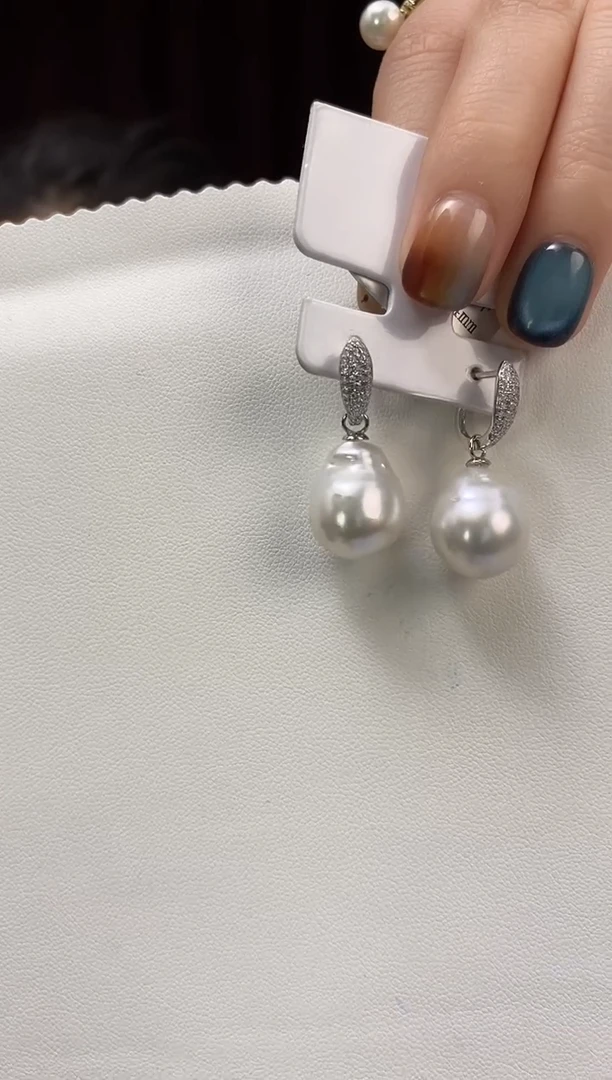 银S925镶嵌耳饰海水珍珠13-14澳白珍珠耳饰