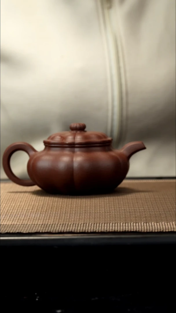 紫砂茶盏紫泥筋纹葵仿古170CC