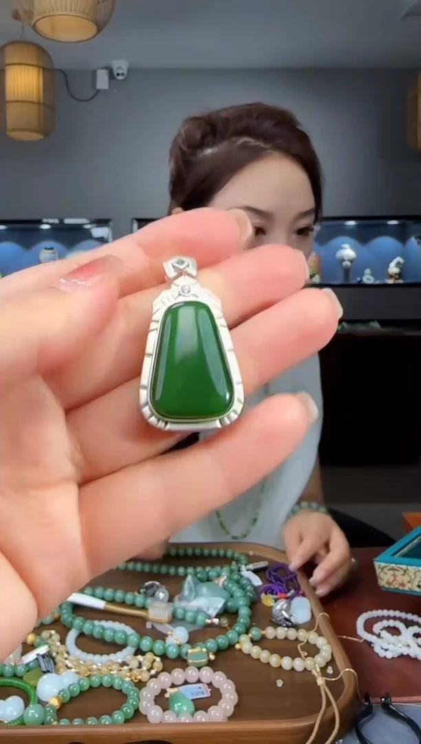 和田玉银S925镶嵌吊坠(不含链)1