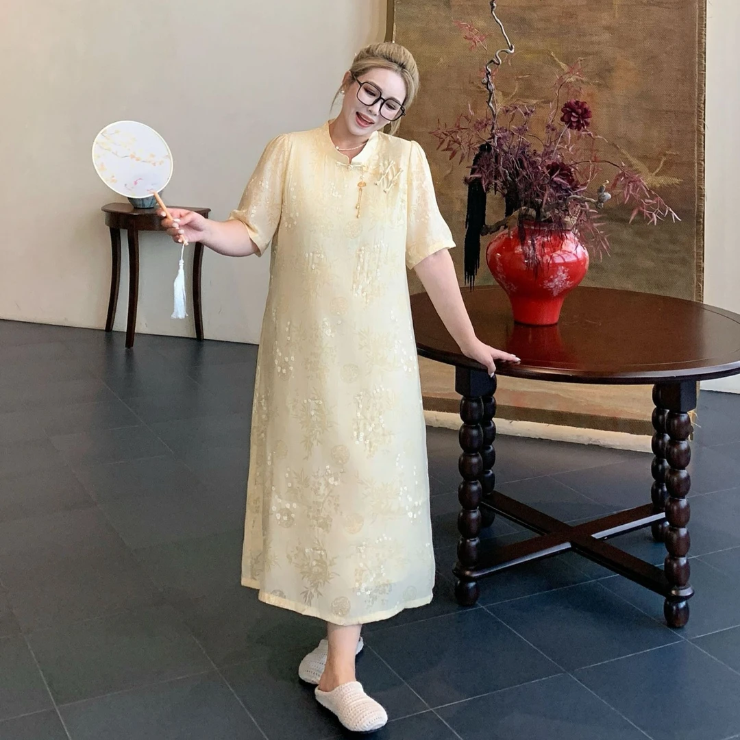 媛子大码新中式暗纹连衣裙高级感盘扣2025夏季新款旗袍风设计师款