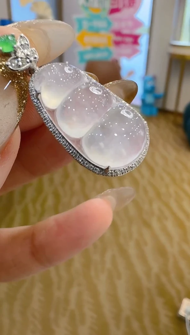 翡翠18K金镶嵌吊坠(不含链)多样性团购发一件