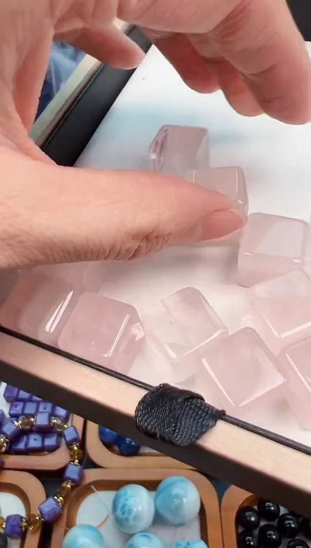 颈饰未镶嵌水晶13a多样性发其一/12.23/一单2颗