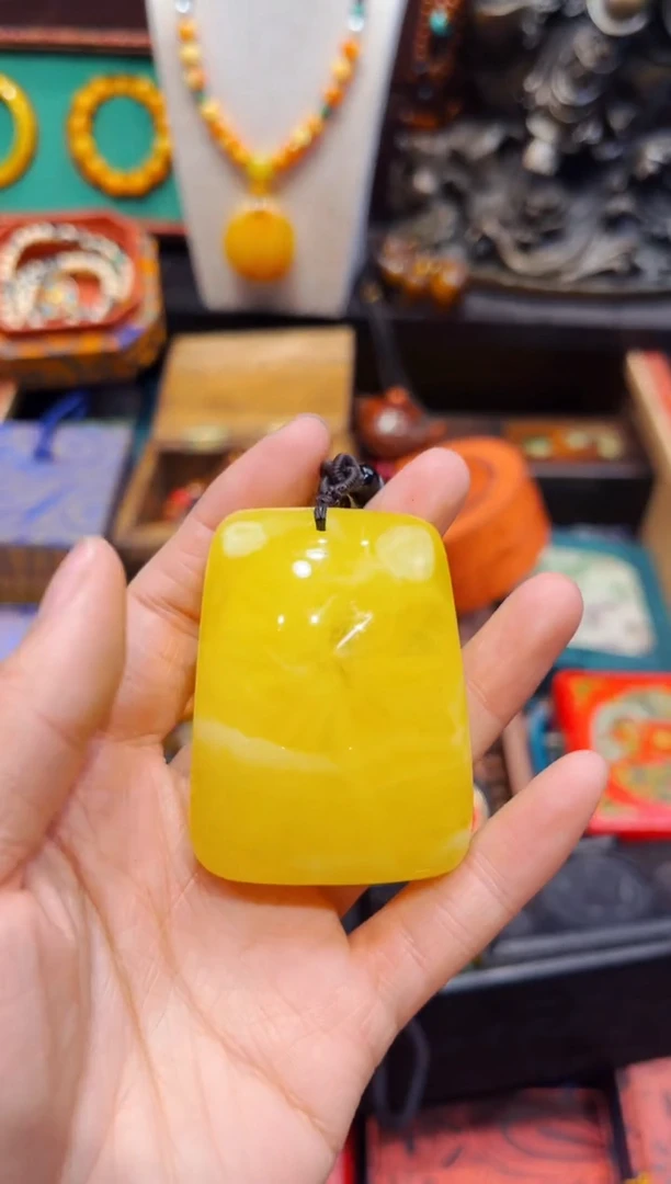 【闪购商品】蜜蜡裸石未镶嵌欣妹专属精选链接a12101