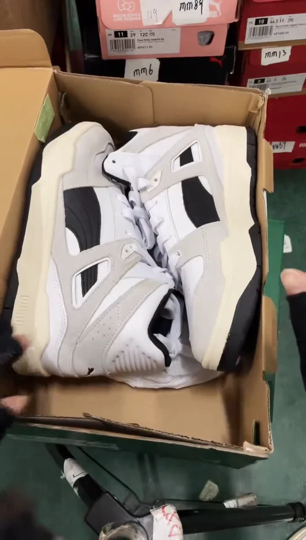 彪马时尚休闲运动鞋40M  PP3