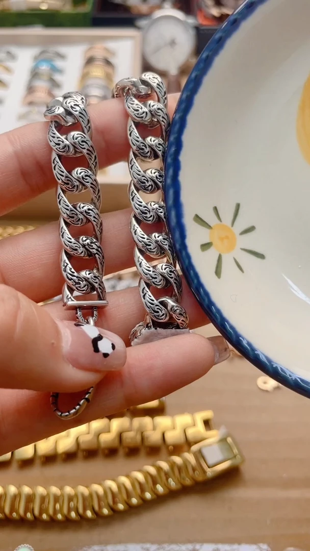 瓷片AAAAAAAAAAAAAAAA