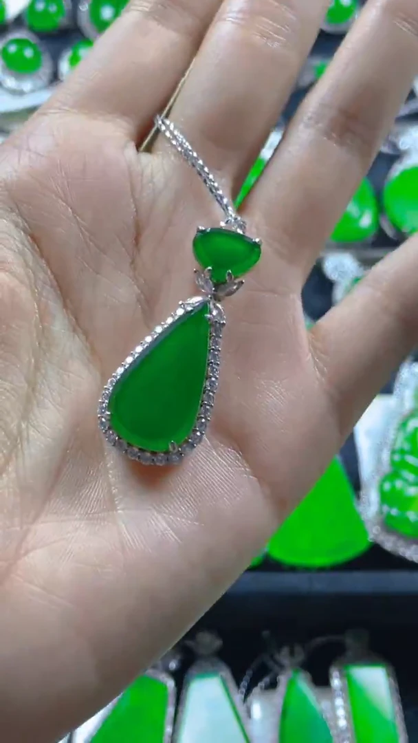 颈饰银S925镶嵌翡翠11