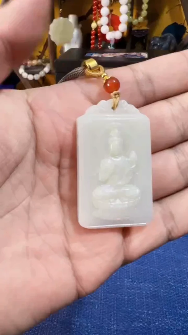 和田玉未镶嵌挂件和田 羊油35观音牌(飞铃文玩)