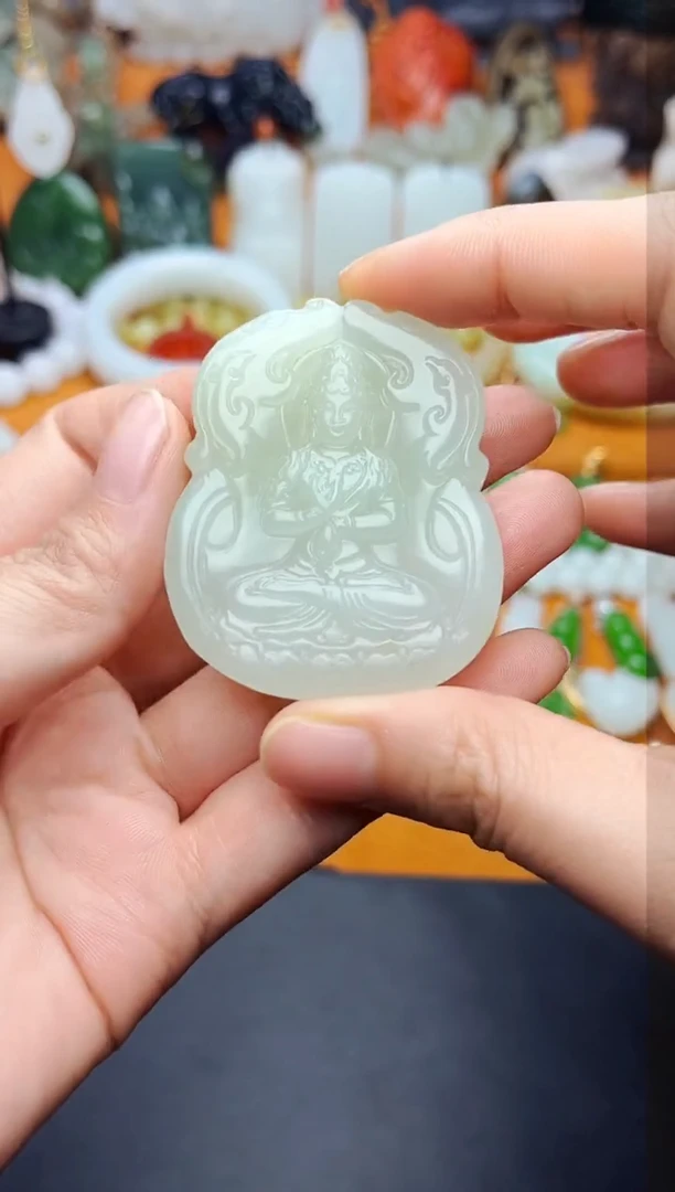 【闪购商品】和田玉颈饰未镶嵌观音
