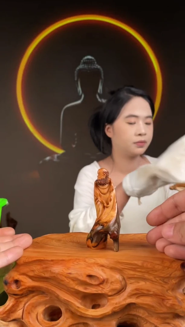 柏木（崖柏）手工摆件,先抢先得! 编号:330