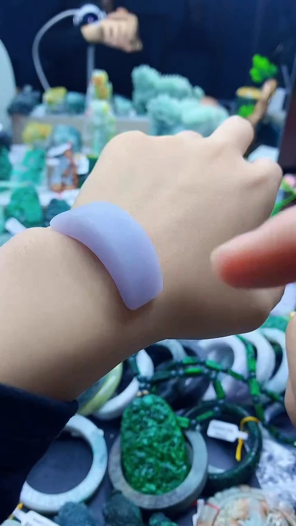 颈饰未镶嵌翡翠天然缅甸a货翡翠