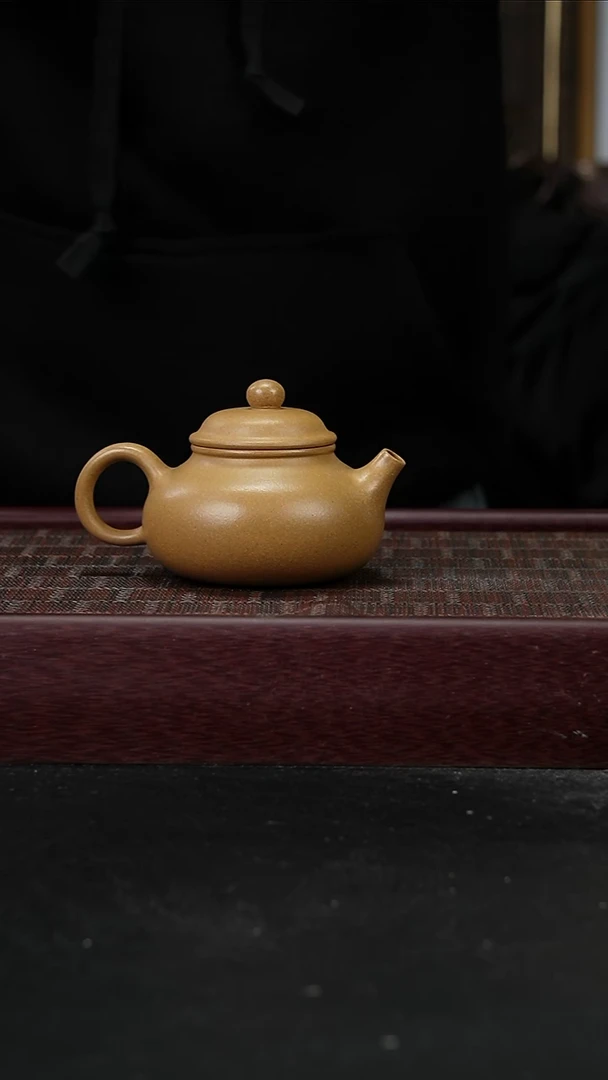 茶壶紫砂lzx黄金段 容天200cc