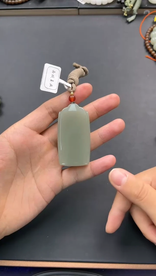 未镶嵌手串和田玉劉****n且末青白无事牌微色差