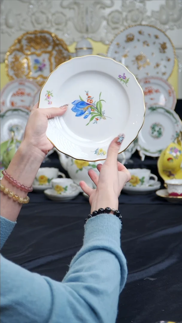 骨瓷婷婷中古器物如图所示11