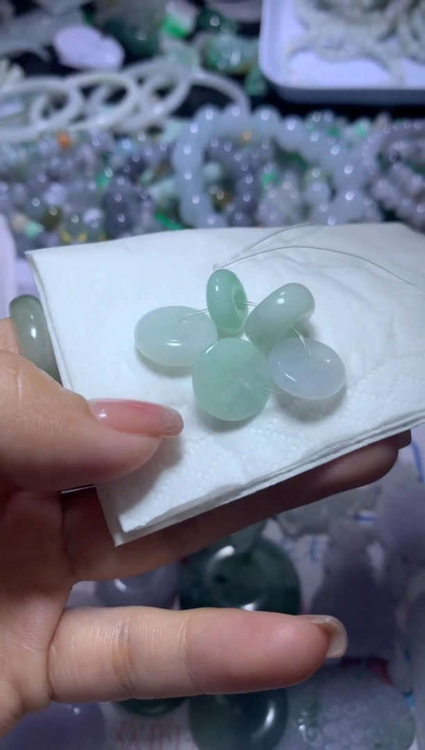 翡翠挂件未镶嵌CXX005434