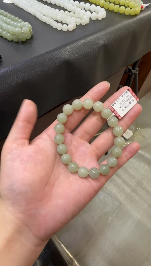 未镶嵌手串和田玉且末近况高清白手串（产地直发）