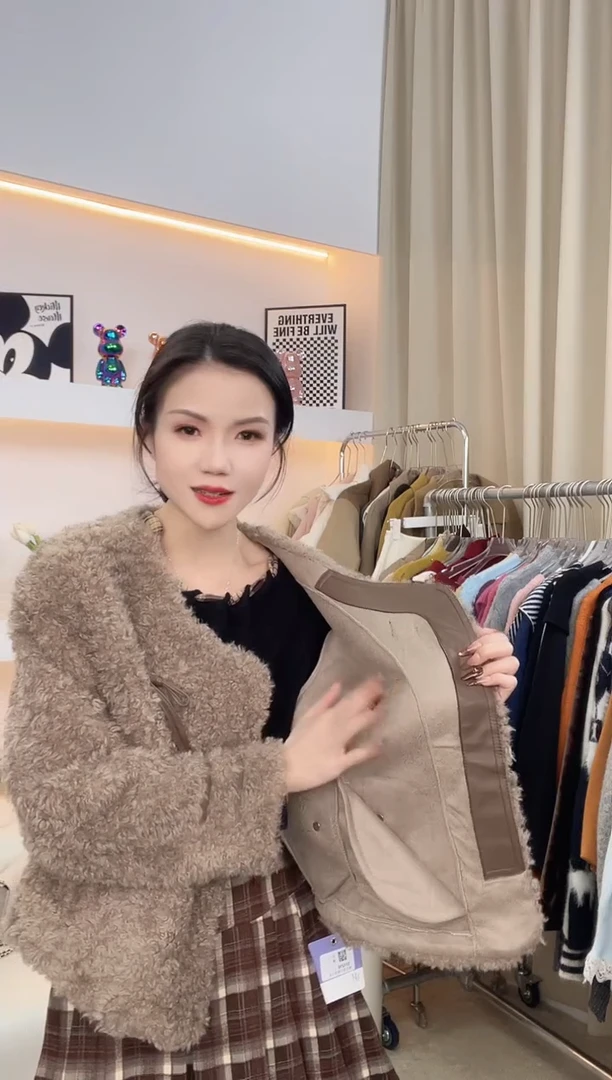 外套皮毛一体@510244