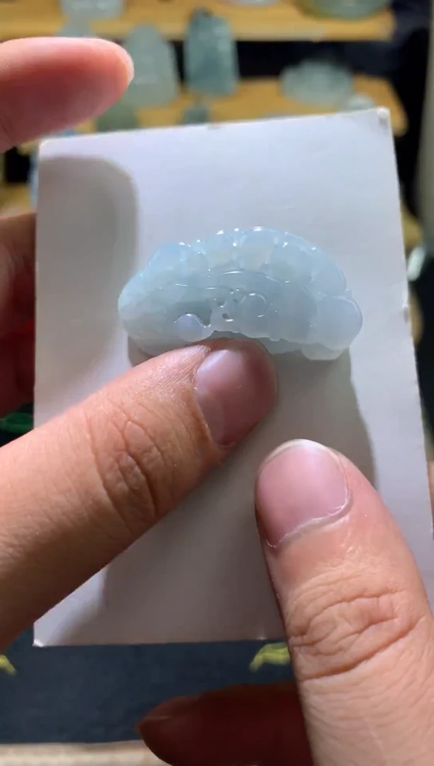 颈饰未镶嵌翡翠60000359