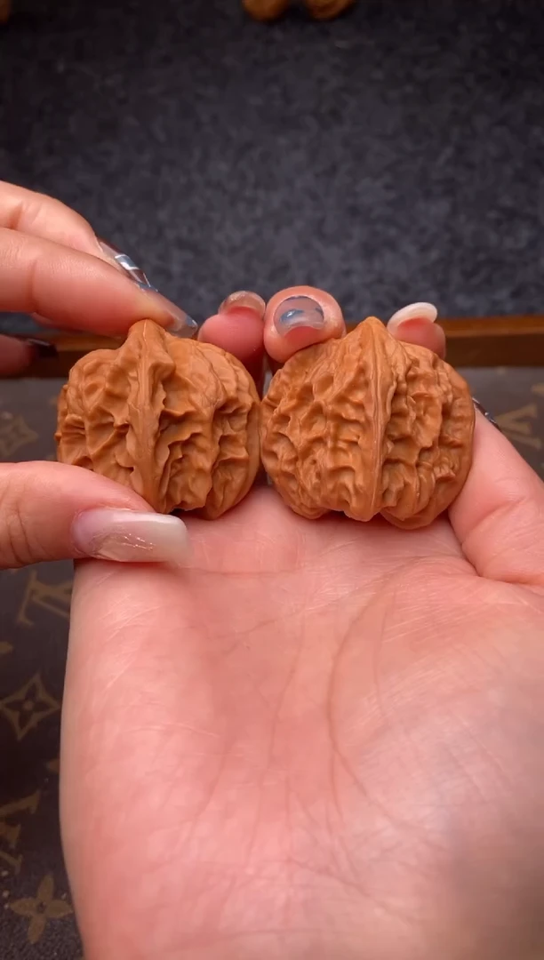 把件文玩核桃B135 号37尺曹大龙