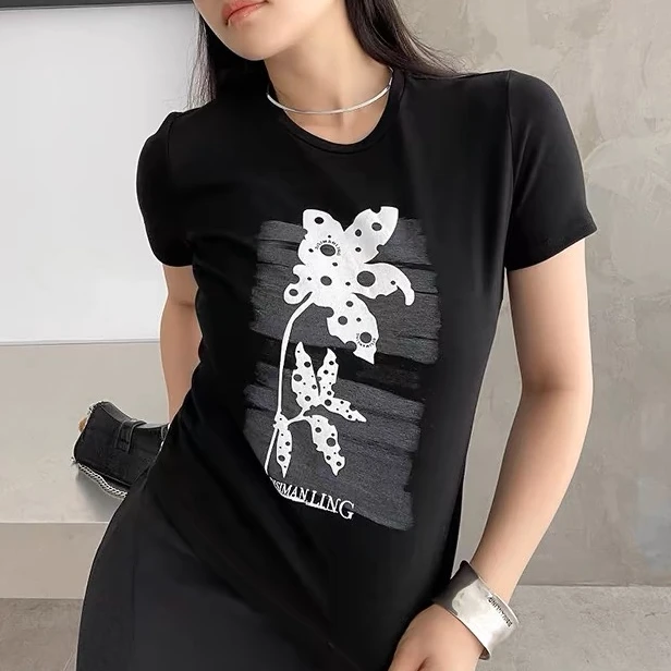 41151#春季新款南油欧货潮欧货韩版圆领花朵印花显瘦休闲短袖T恤