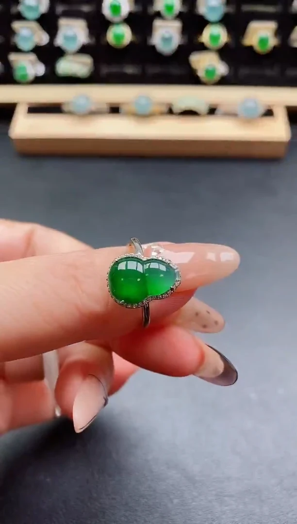 银S925镶嵌戒指翡翠1