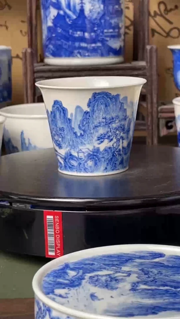 福利青花山水薄胎杯