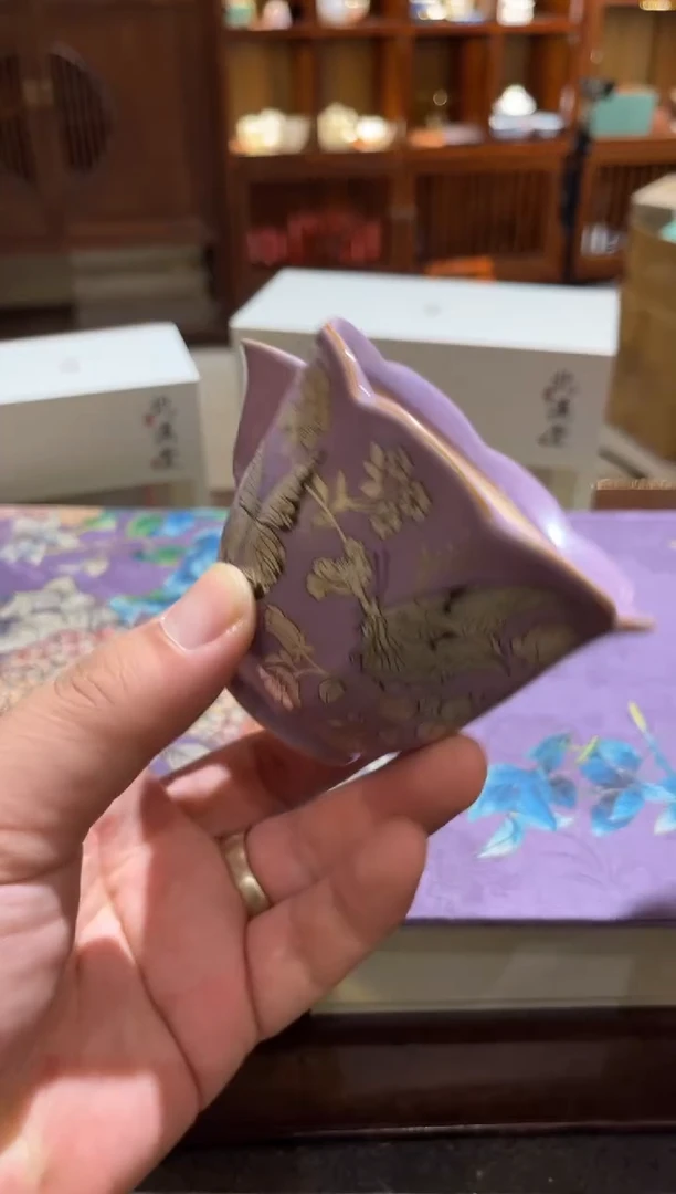 紫色蝴蝶花瓣手抓茶具茶具